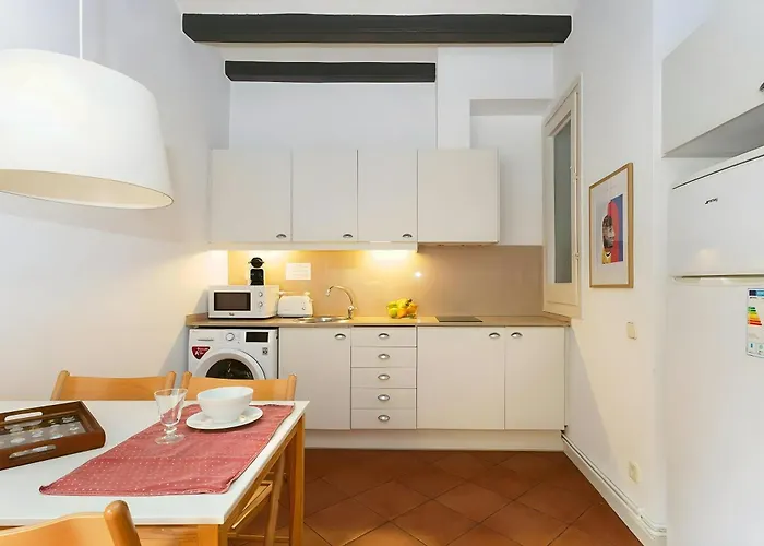 Tranquil Cozy With Balcony Placa Catalunya. Ri. * برشلونة
