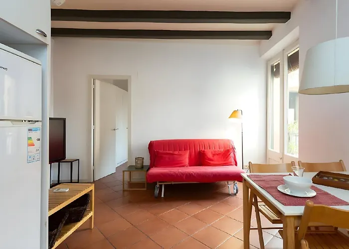 Tranquil Cozy With Balcony Placa Catalunya. Ri. شقة