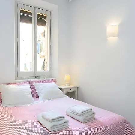 Tranquil Cozy With Balcony Placa Catalunya. Ri. Διαμέρισμα